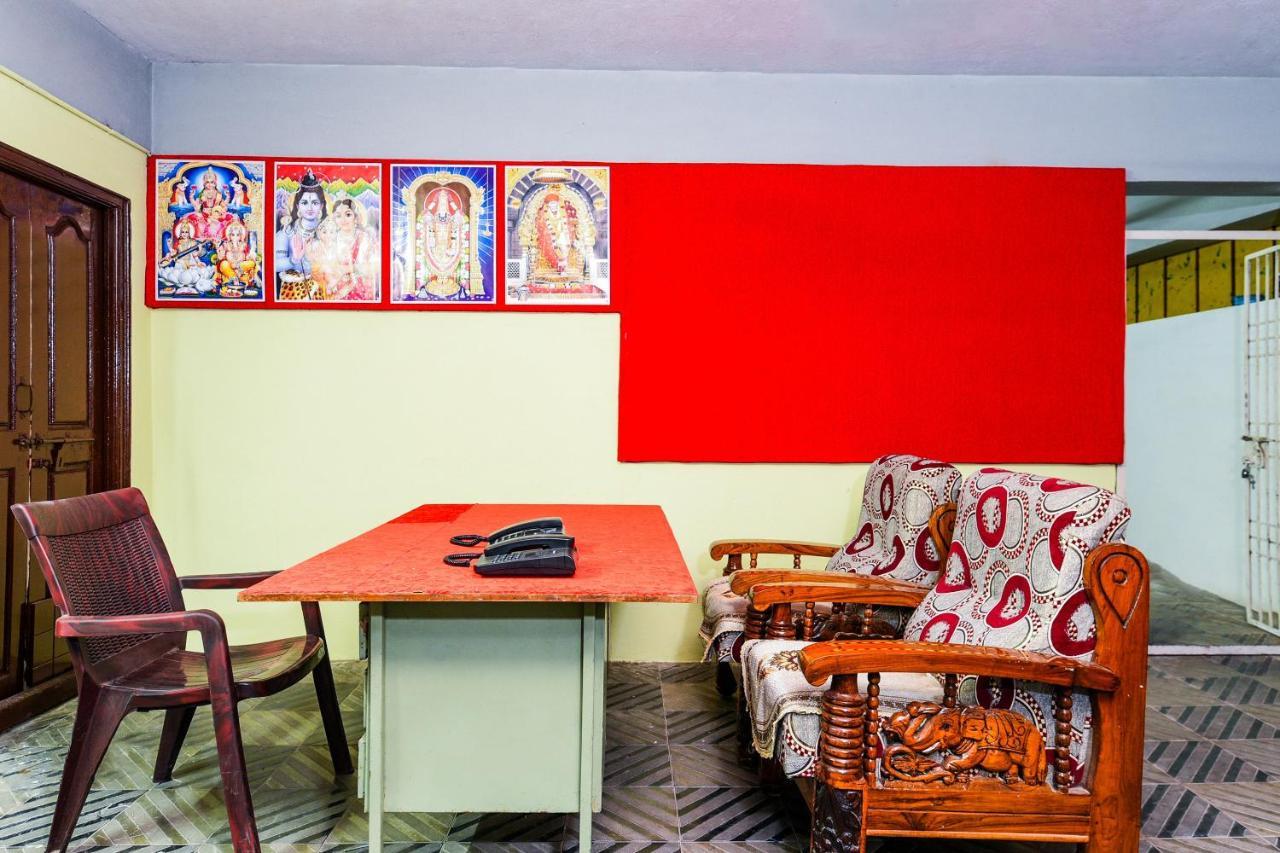 Oyo 26234 Annapurna Nilayam Ξενοδοχείο Vijayawāda Εξωτερικό φωτογραφία